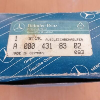 Depósito con dispositivo de aviso del sistema de embrague y freno para UNIMOG 404