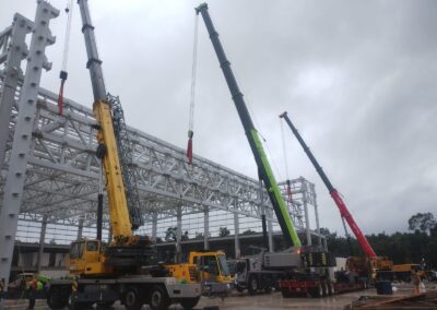 Tándem para montaje de estructura de 50 toneladas